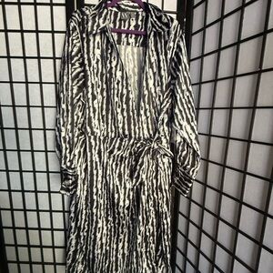 Worthington Zebra Print Long Sleeve Dress